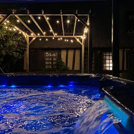 Chaumiere Familiale Weekend & Paisible * Saint-Philbert-sur-Risle